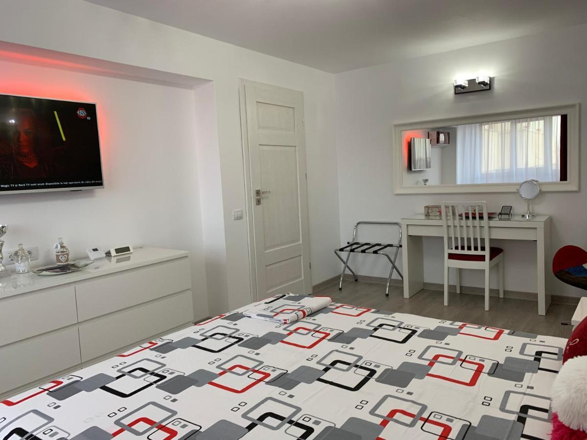 Mery Apartment Galaţi Eksteriør billede